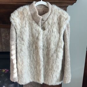 Gorgeous glamorous chic classic vintage ivory taupe faux fur sweater jacket 12